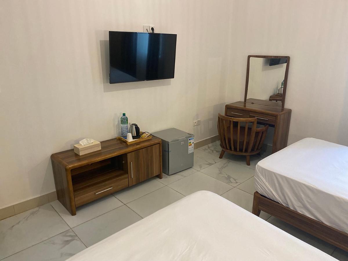 滨海路酒店 达喀尔 外观 照片